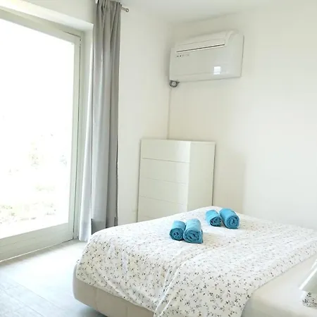 Lakecomoweb Apartment