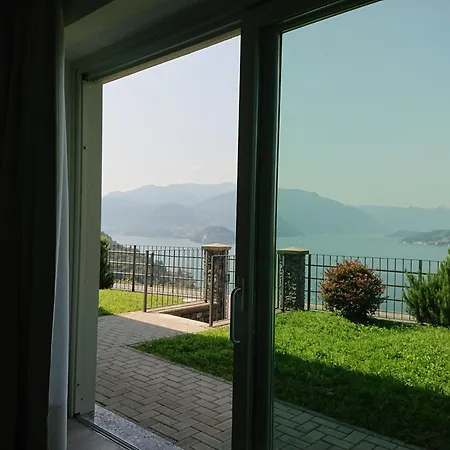 Lakecomoweb Perledo